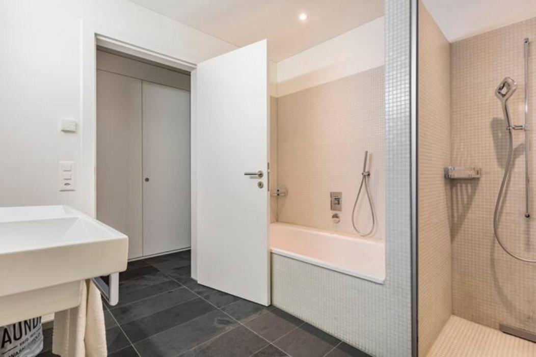 Luxus Wohnung Mit Garten Zurich Exterior photo
